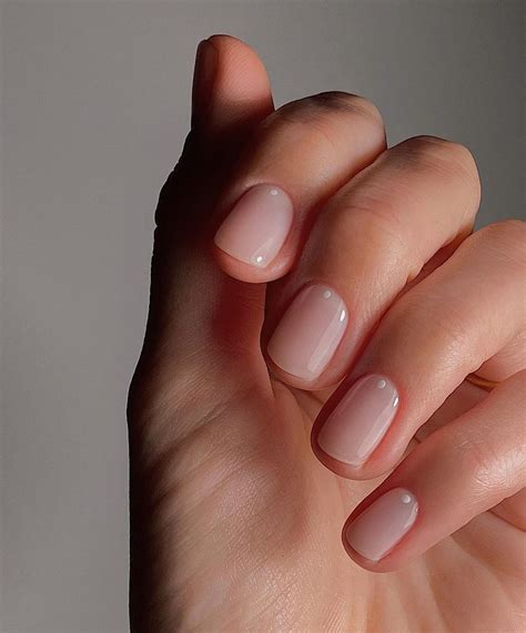 uñas naturales nude|Uñas nude: cómo hacer esta manicura natural